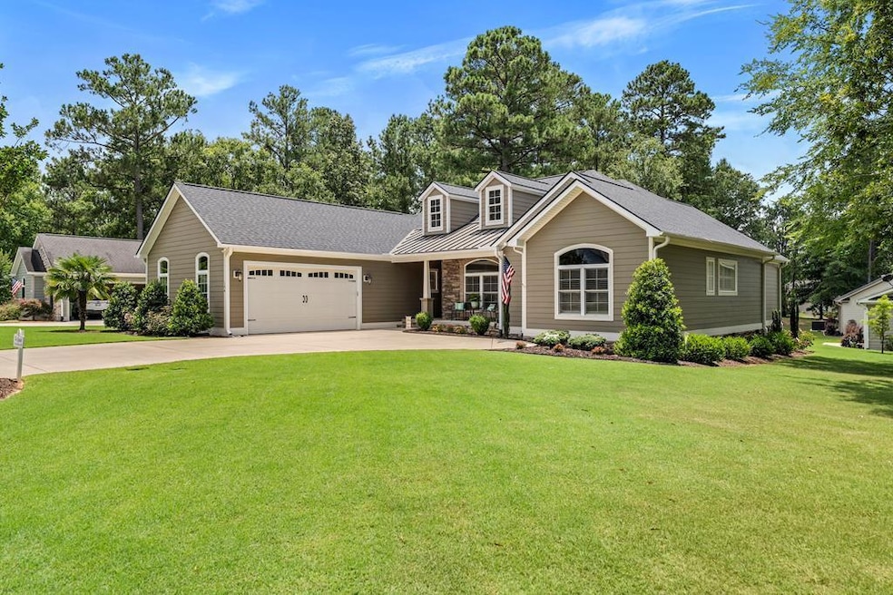 104 Gunnery Ct E, Ninety Six, SC 29666 - photo 1