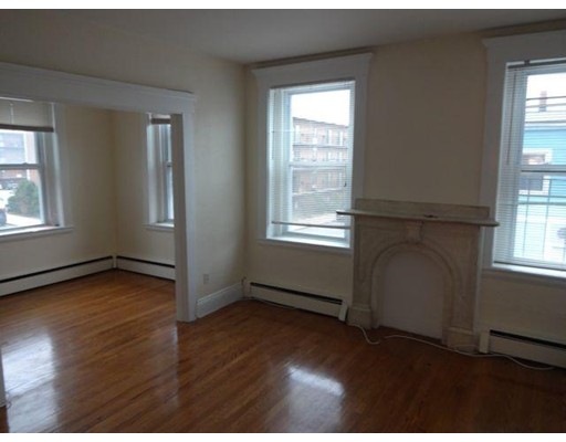 722 E 6th St unit 2R, Boston, MA 02127 - photo 1