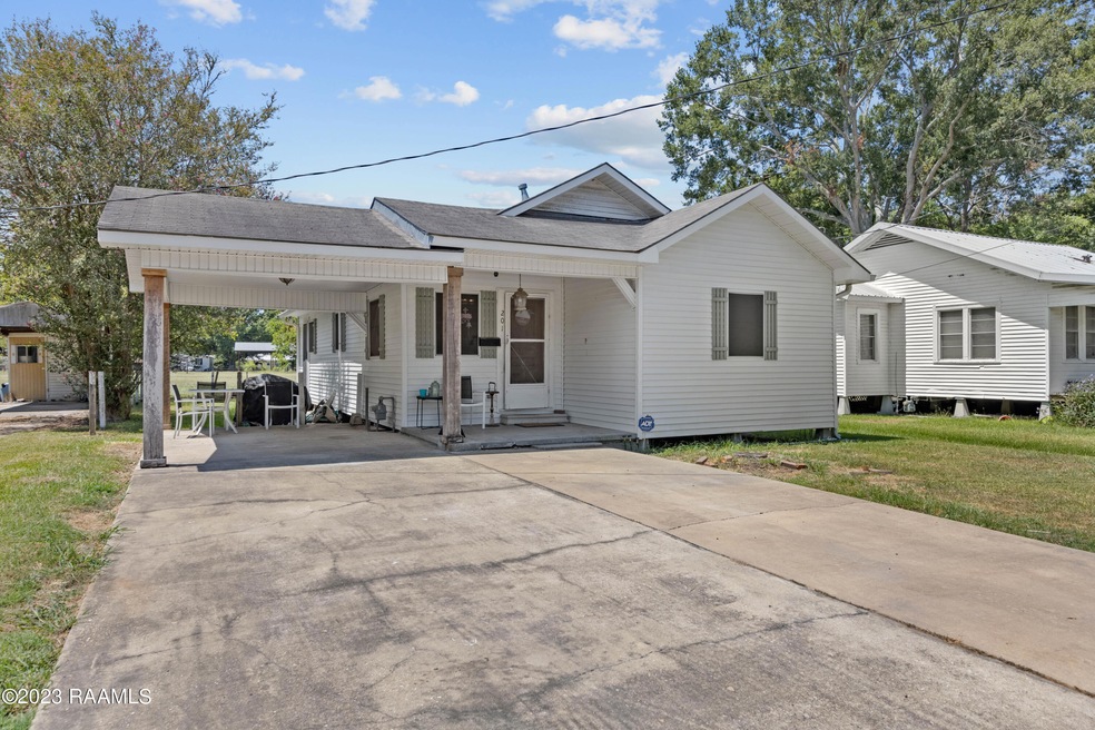 201 Arceneaux Rd-2