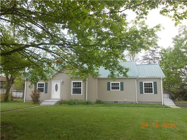 903 Union St, Shelbyville, TN 37160 - photo 1