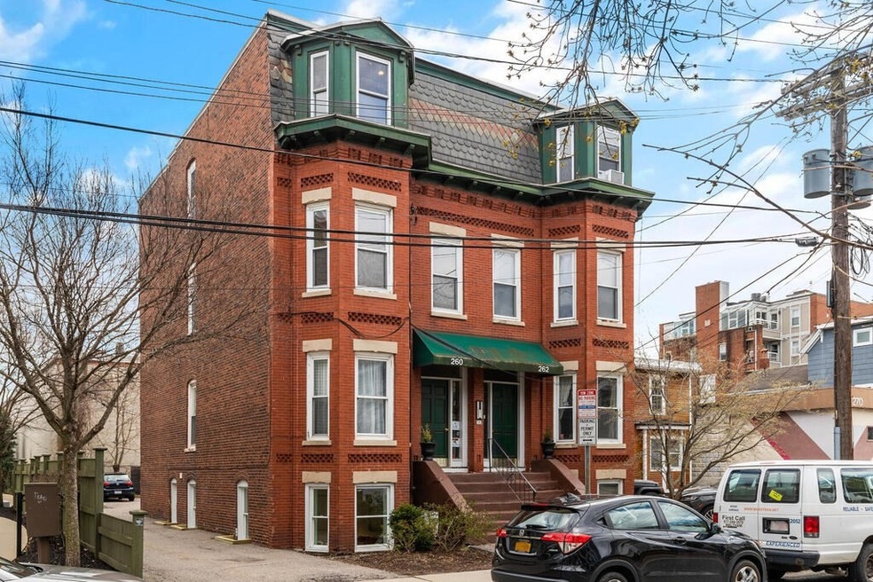 Sold $525,000 • Co-Listing Agent