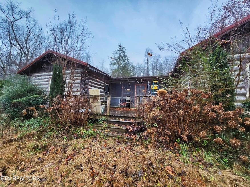 1249 Sharp Rd, Speedwell, TN 37870 - photo 1