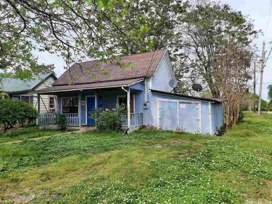 1010 Cherry St S, Mena, AR 71953 - photo 1