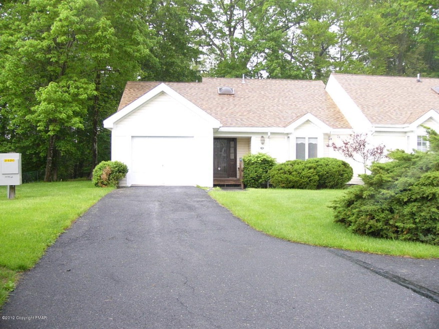 32 Harmon Dr, Stroudsburg, PA 18360 - photo 1