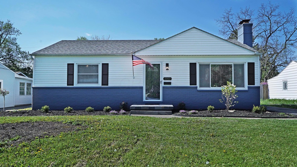 Welcome to 2007 Kentwell Rd!