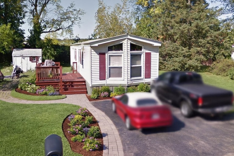 19 Grappone Dr, Concord, NH 03301 - photo 1