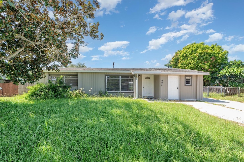 995 Barclay Dr, Cocoa, FL 32927 - photo 1