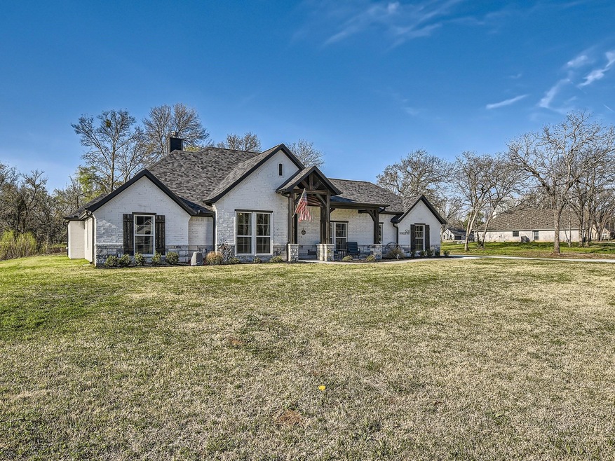 608 Winkler Way, Springtown, TX 76082 - photo 1