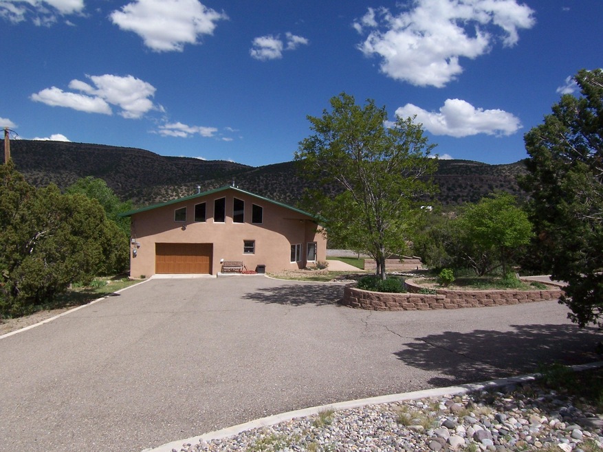 853 State Highway 165, Placitas, NM 87043 - photo 1