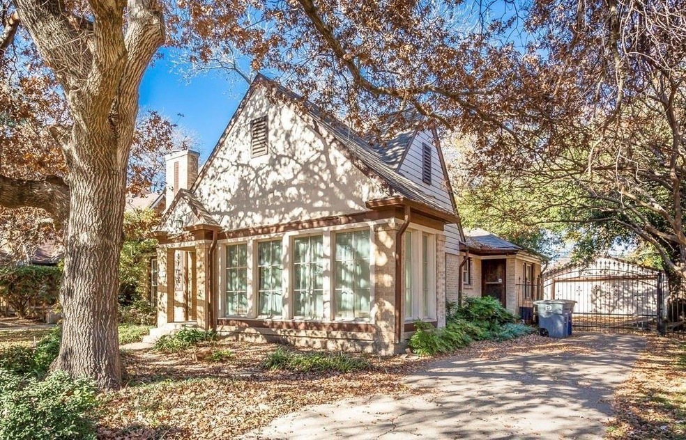 5543 Mccommas Blvd, Dallas, TX 75206 - photo 1