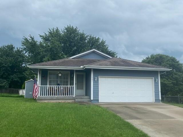 1607 W Pelham Path, Raymore, MO 64083 - photo 1