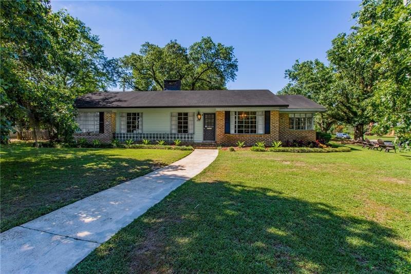 Excellent Home in a popular neighborhood!
