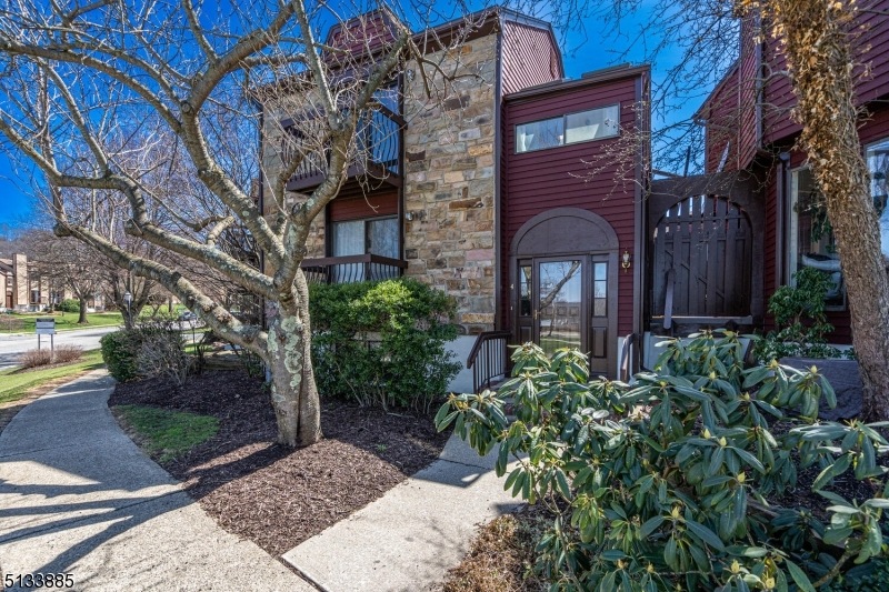 4 Trafalgar Ct, Hackettstown, NJ 07840 - photo 1