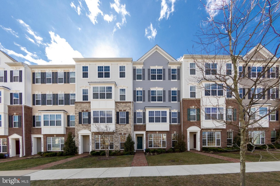 11834 Little Seneca Pkwy unit 1202, Germantown, MD 20876 - photo 1