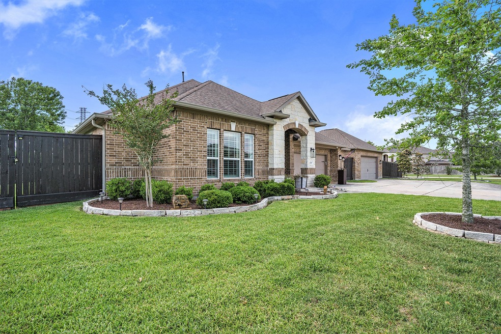 4010 Moray Dr, Pearland, TX 77584 - photo 1