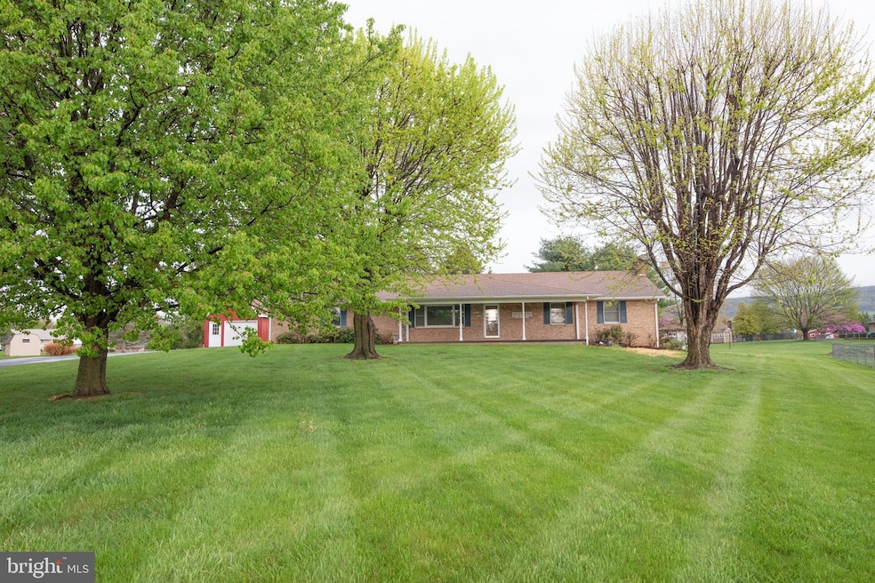 11807 Wicomico Ct, Smithsburg, MD 21783 - photo 1