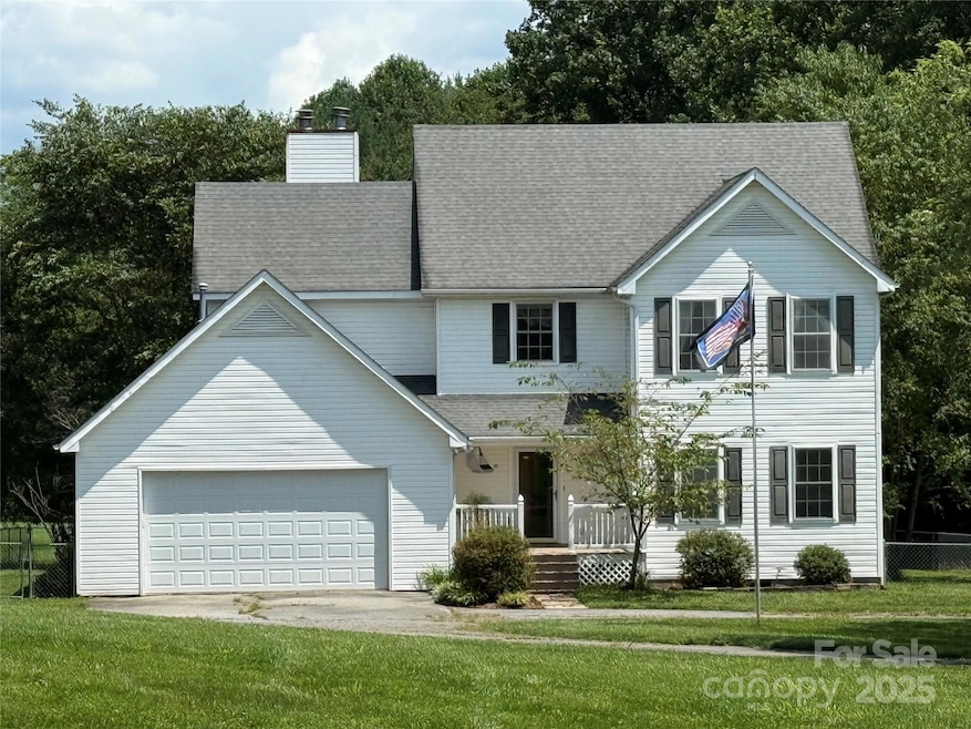 61 Rolling Hills Rd, Mills River, NC 28759 - photo 1