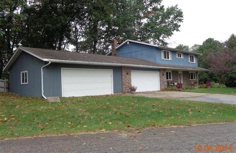 2666 N Rembrandt Ln, La Porte, IN 46350 - photo 1