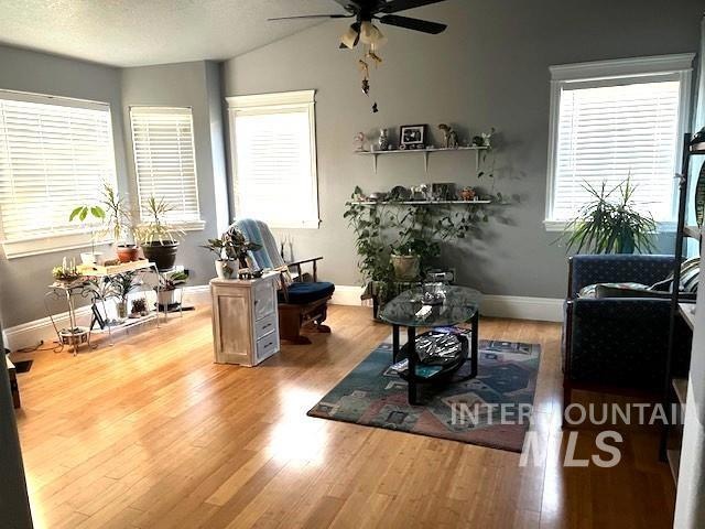 806 W Oakmont Ave, Nampa, ID 83686 - photo 1