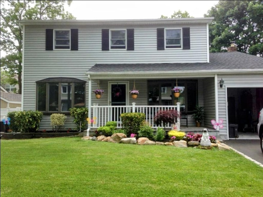 Sold $660,000 • Co-Listing Agent