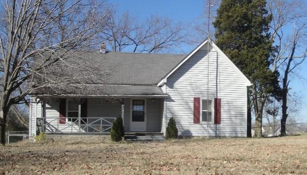 931 Horse Mountain Rd, Shelbyville, TN 37160 - photo 1