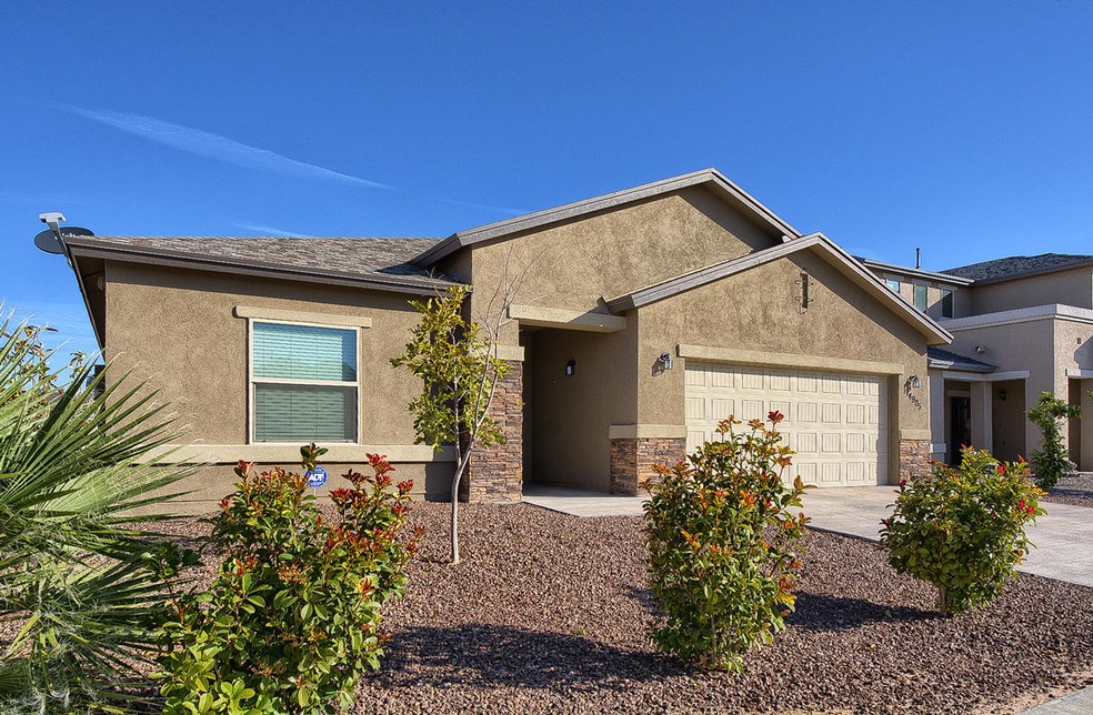 14905 Tim Hardaway, El Paso, TX 79938 - photo 1