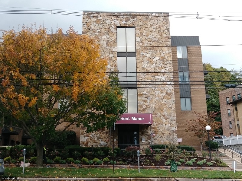 74 Orient Way 3a unit 3A, Rutherford Boro, NJ 07070 - photo 1
