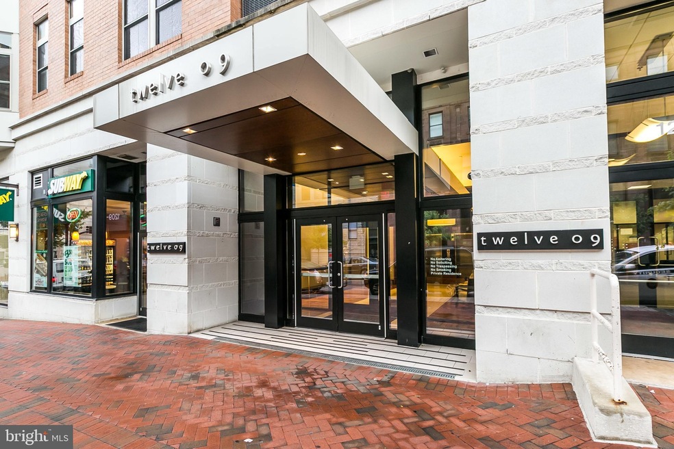 Twelve 09 unit 221, Baltimore, MD 21201 - photo 1