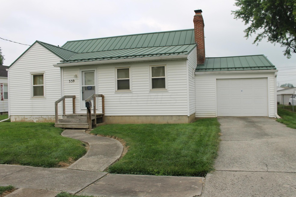 539 Universal Ave, Marion, OH 43302 - photo 1