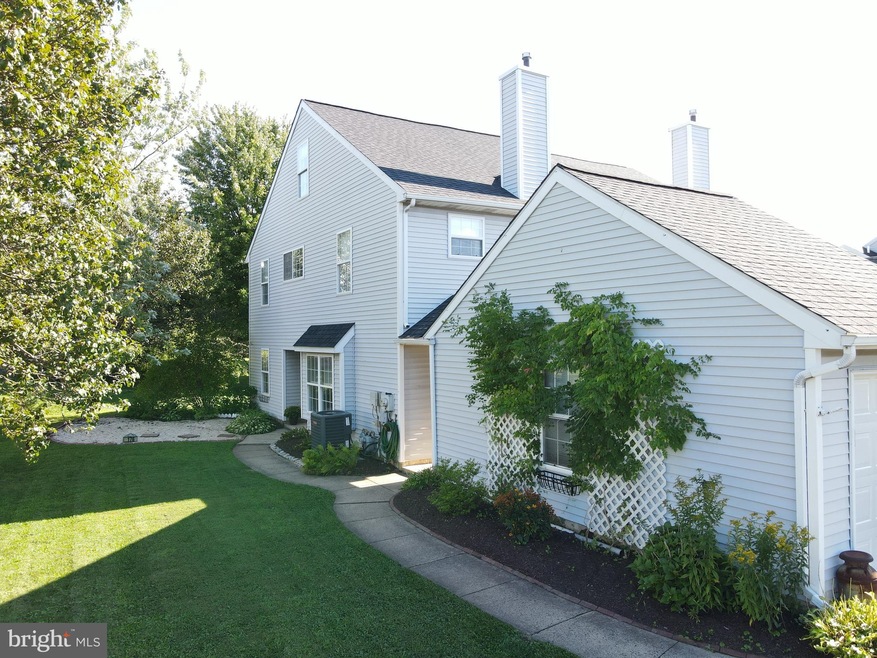 176 Eric Ln, Lansdale, PA 19446 - photo 1