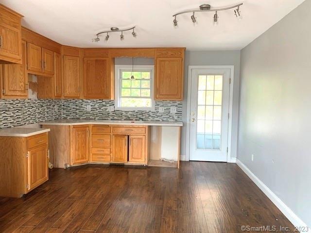 6 Stonegate Rd, New Britain, CT 06053 - photo 1