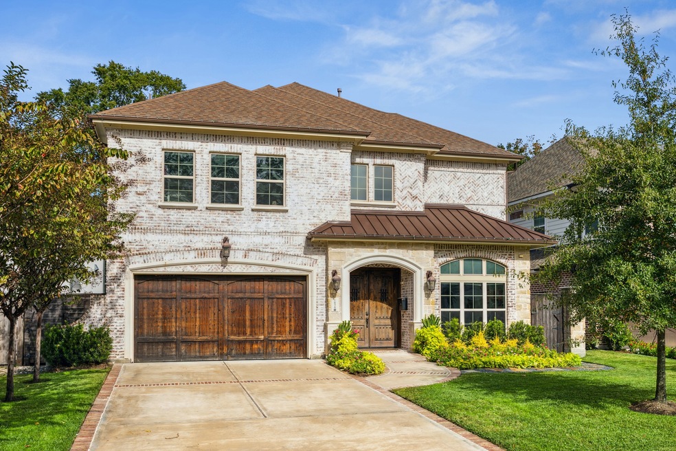 1626 Richelieu Ln, Houston, TX 77018 - photo 1