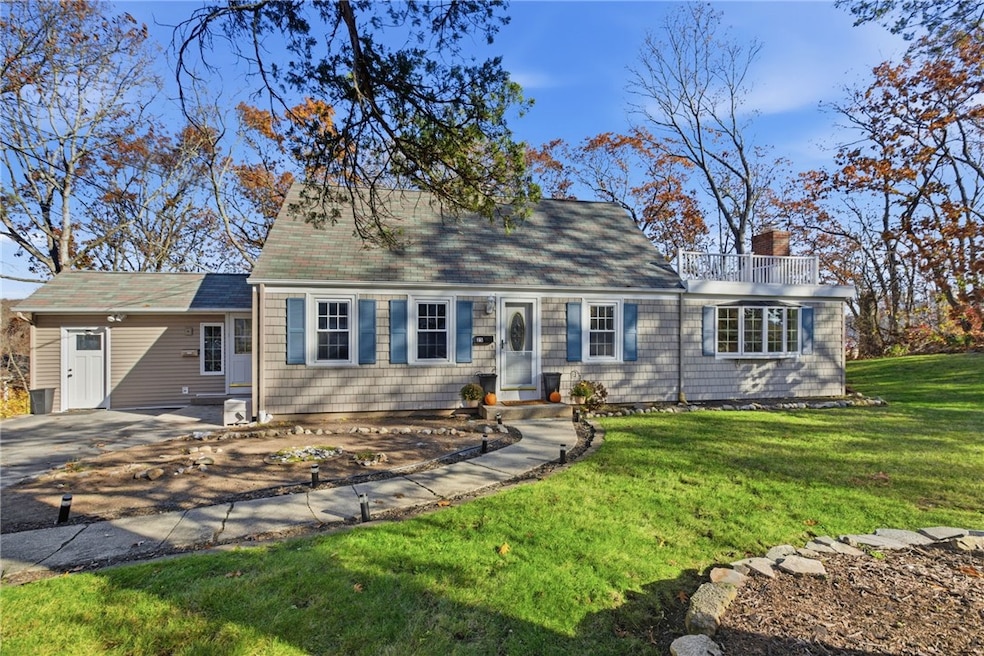 25 Forbes St, Warwick, RI 02886 - photo 1