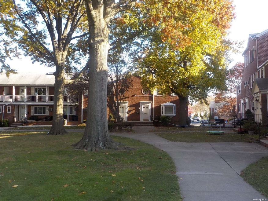 247-40 77th Crescent unit 1st fl, Bellerose, NY 11426 - photo 1