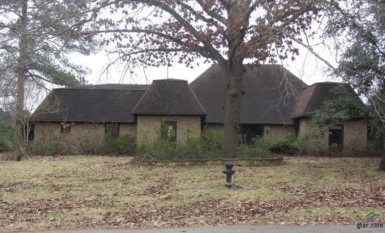 8464 Pleasant Hill Cir, Tyler, TX 75707 - photo 1