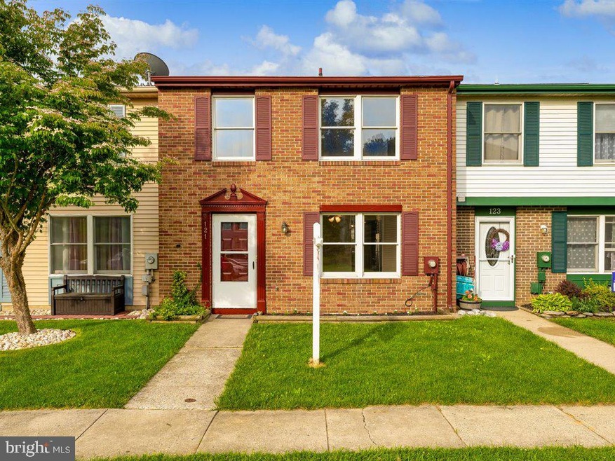 121 Savannah Ct, Walkersville, MD 21793 - photo 1