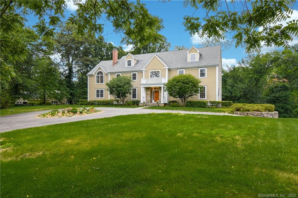 296 Smith Ridge Rd, New Canaan, CT 06840 - photo 1