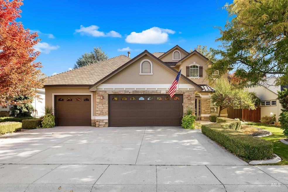 1146 N Falling Water Way, Eagle, ID 83616 - photo 1