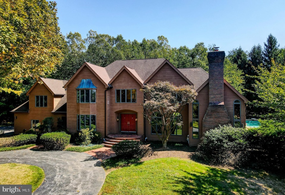 11048 Gaither Farm Rd, Ellicott City, MD 21042 - photo 1