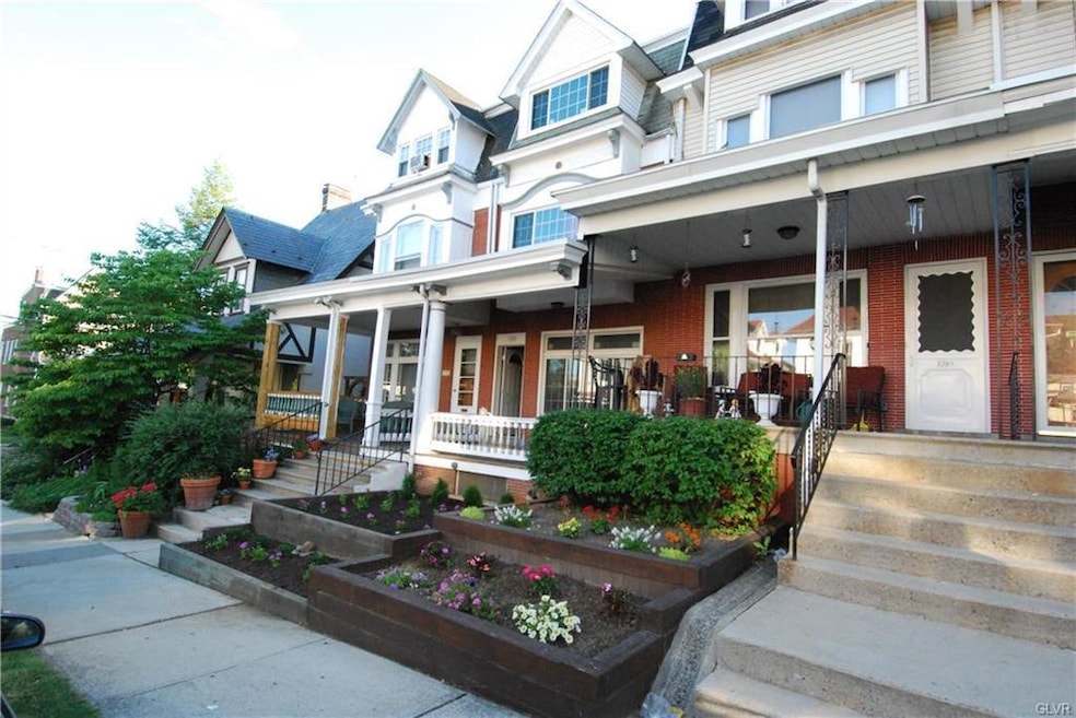 130 S West St, Allentown, PA 18102 - photo 1