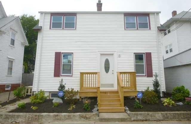 7 Ivy St, Pawtucket, RI 02860 - photo 1