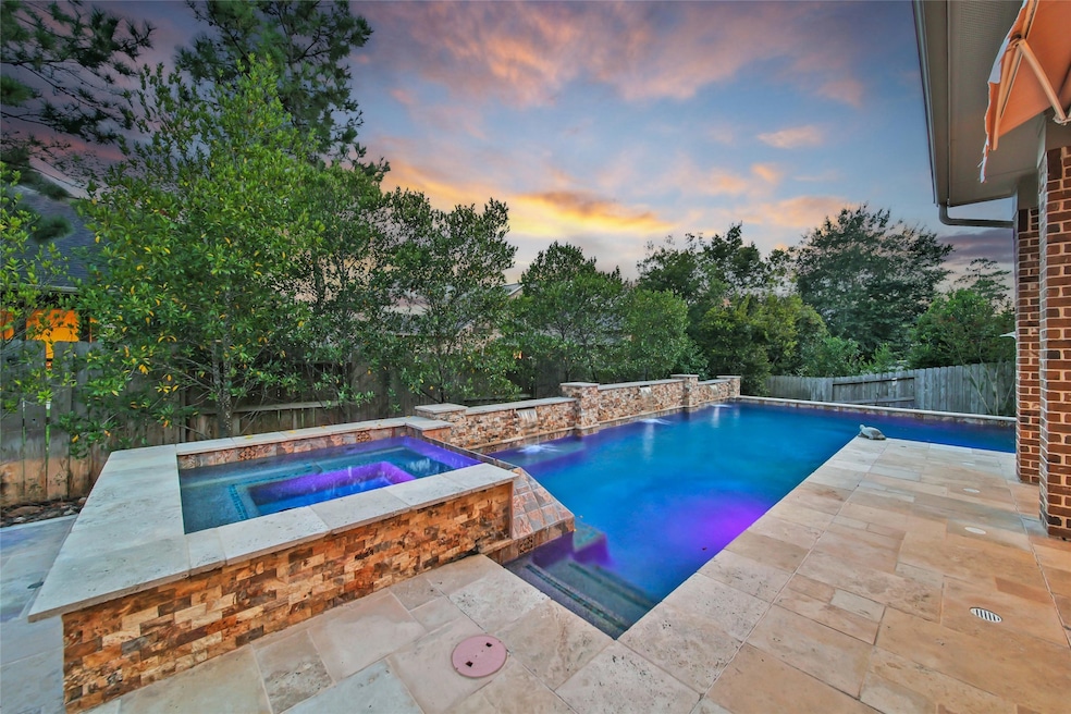 207 Fox Squirrel Ct, Pinehurst, TX 77362 - photo 1