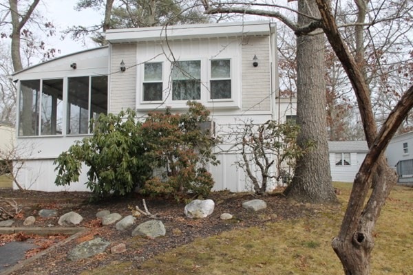 101 Holiday Dr, West Wareham, MA 02576 - photo 1