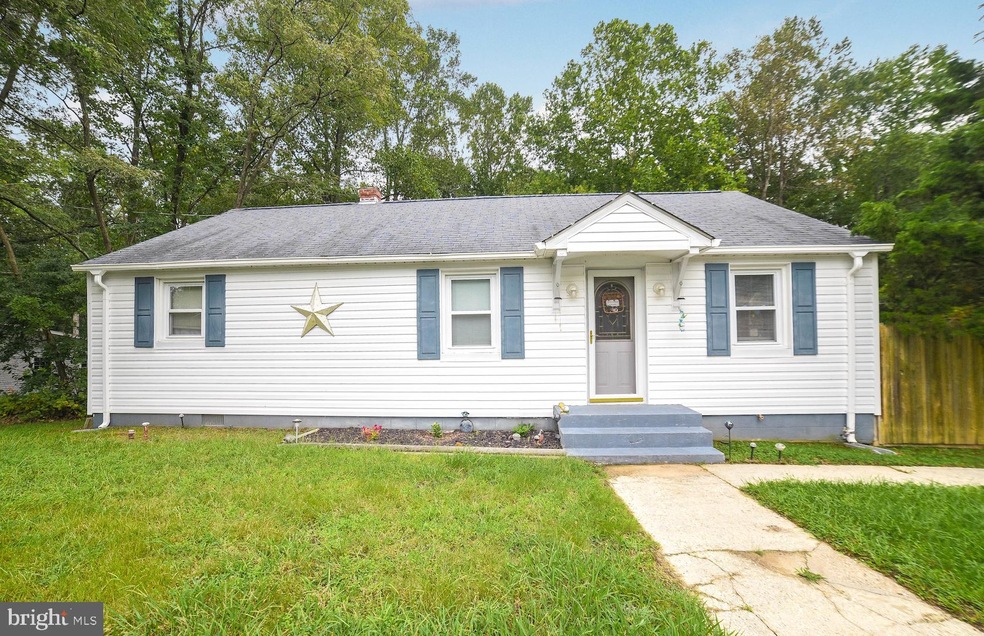 44444 Three Coves Rd, Hollywood, MD 20636 - photo 1