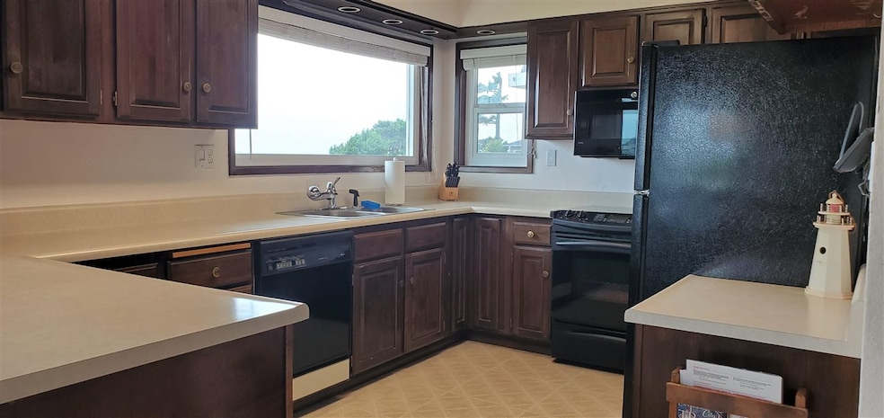 Sold $770,000 • Co-Listing Agent