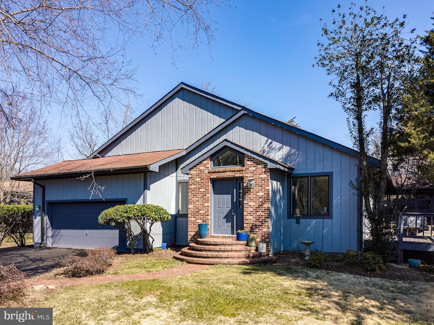 607 Harbor Dr, Annapolis, MD 21403 - photo 1