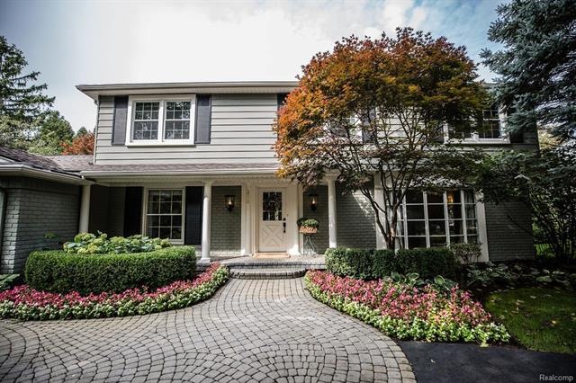 Welcome to 3858 Shellmarr Lane!