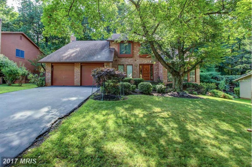 2618 Oakenshield Dr, Potomac, MD 20854 - photo 1