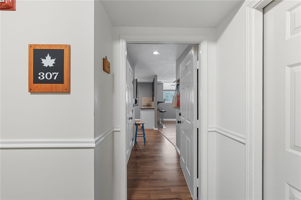 For Sale $255,000 • Co-Listing Agent