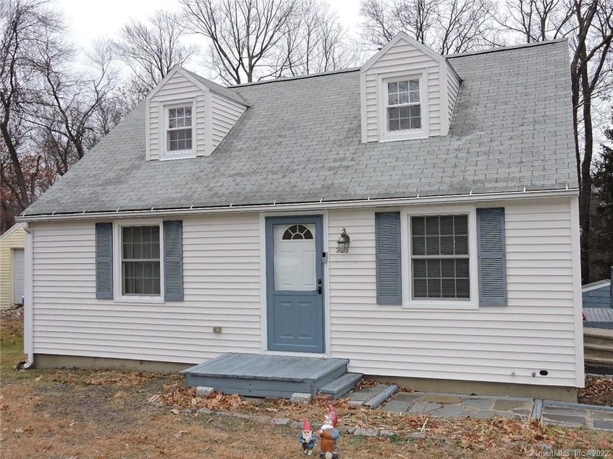 325 Quinn St, Naugatuck, CT 06770 - photo 1